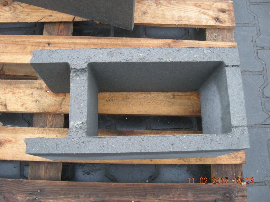 Pustak Szalunkowy 24 cm zalewowy betonowy , 30 cm , 20 cm OGRODZENIOWY