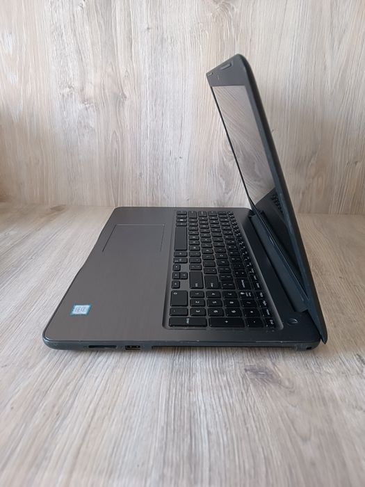 Ноутбук Тонкий DELL i7 3.5Ghz 8GB D4 SSD 256GB + HDD 500GB Подсветка