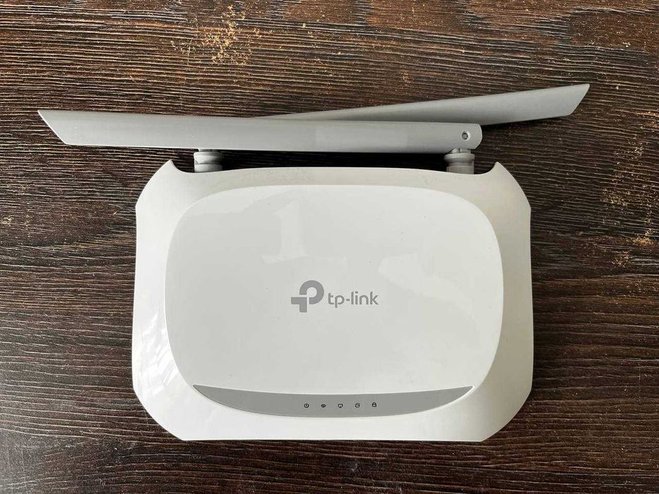 TP-Link N300 Wi-Fi роутер