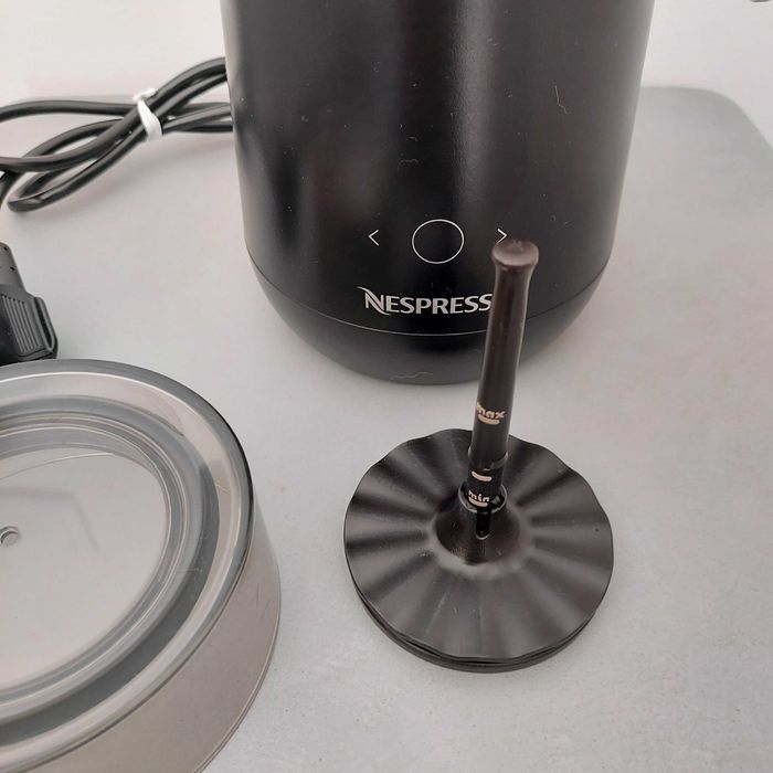 Máquina para receitas Barista Nespresso Aeroccino