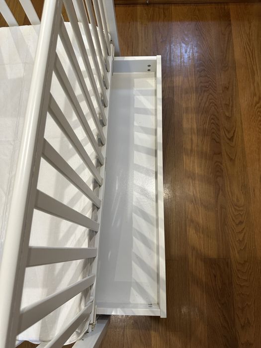 Berço bebe Trama c/ gavetao (resguardo oferta)