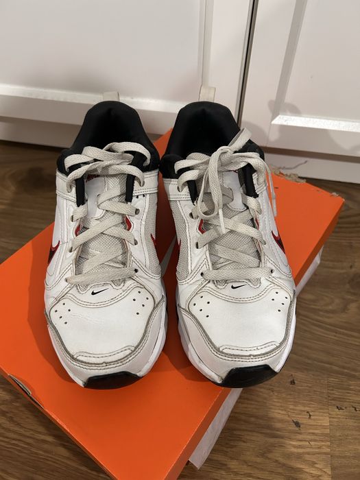 buty nike defyallday damskie 38 sneakersy