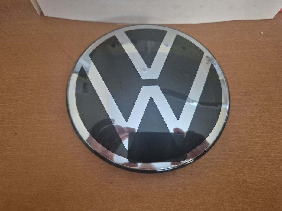 Oryginalne logo/emblemat VW przód grill ACC radar – NOWE OEM