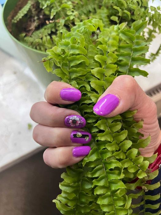 manicure hybrydowy i tytanowy