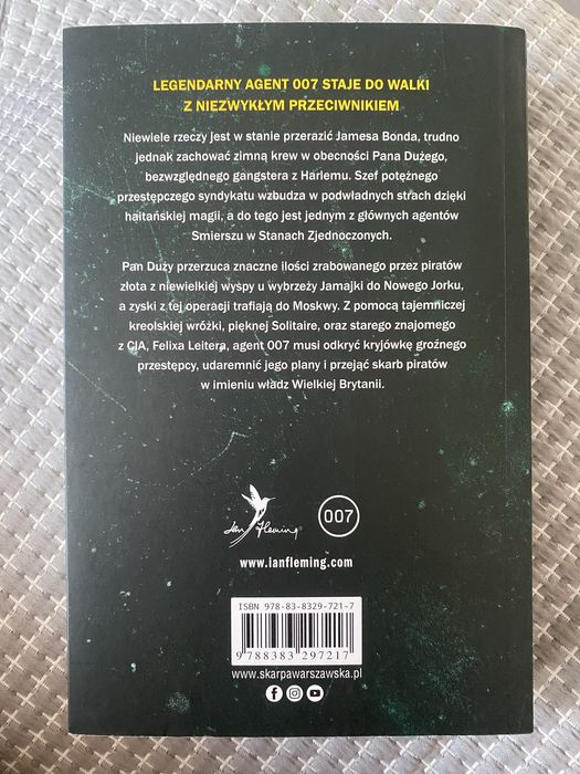 Powieść „Żyj i pozwól umrzeć” Ian Fleming