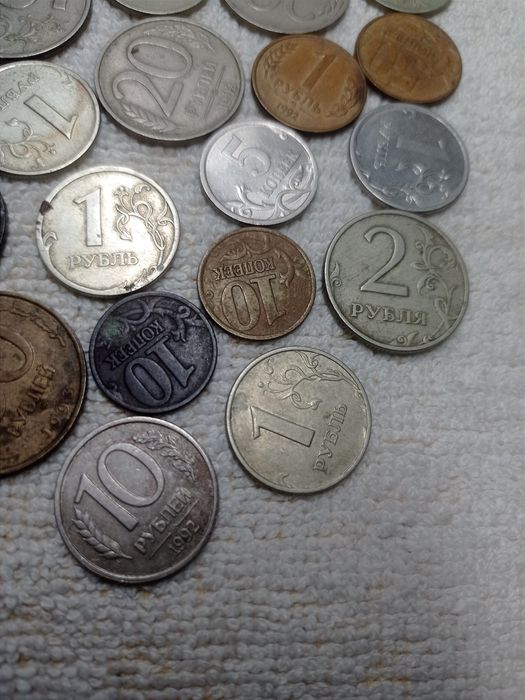 Продам монеты...