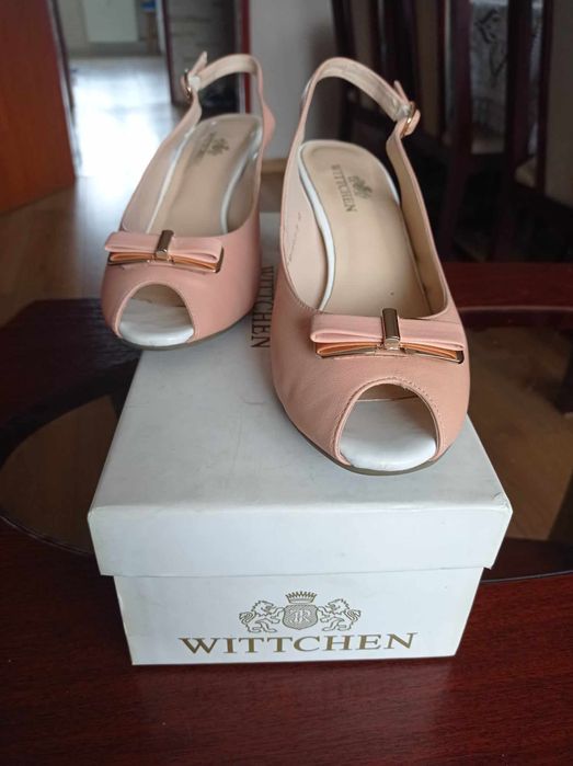 Śliczne skórzane sandały Wittchen