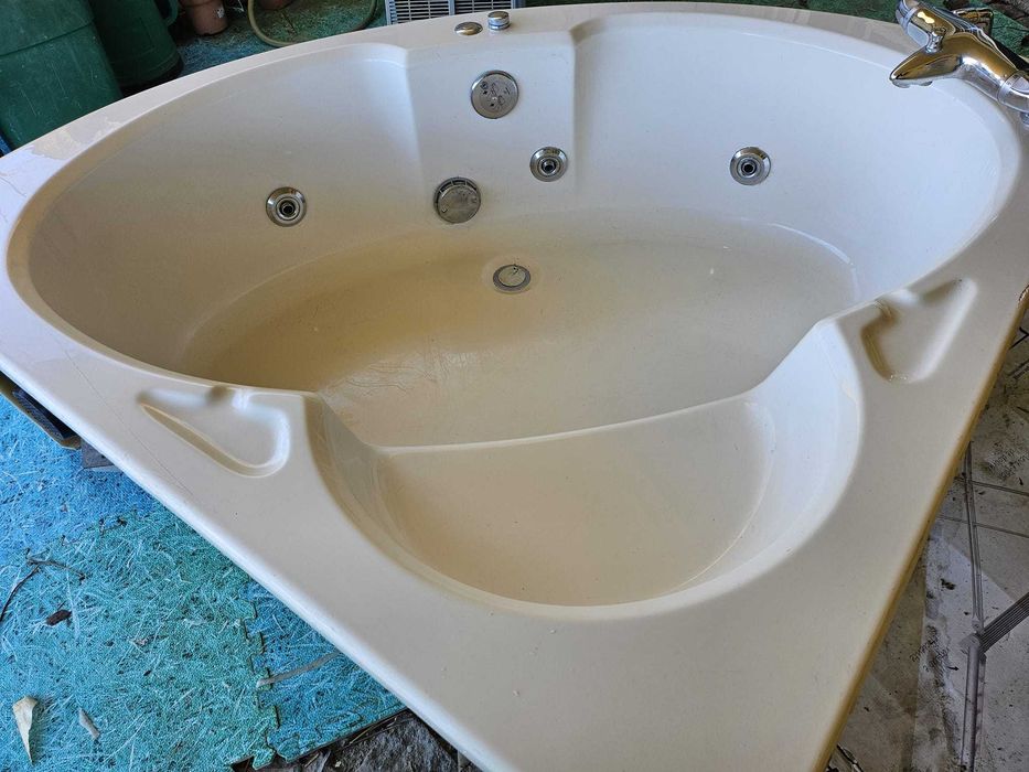 Banheira de hidromassagem