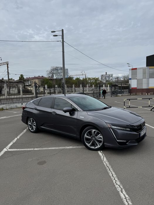 Honda clarity TOURING