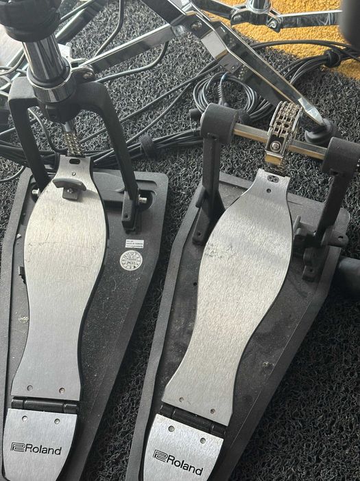 Pedal duplo da roland