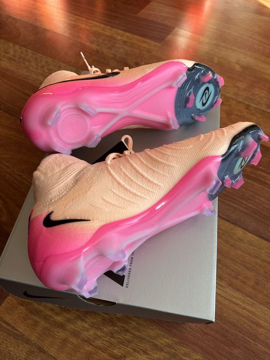 NIKE Phantom Luna II Elite FG Korki Piłkarskie Obuwie r 42/ dł 26,5 cm