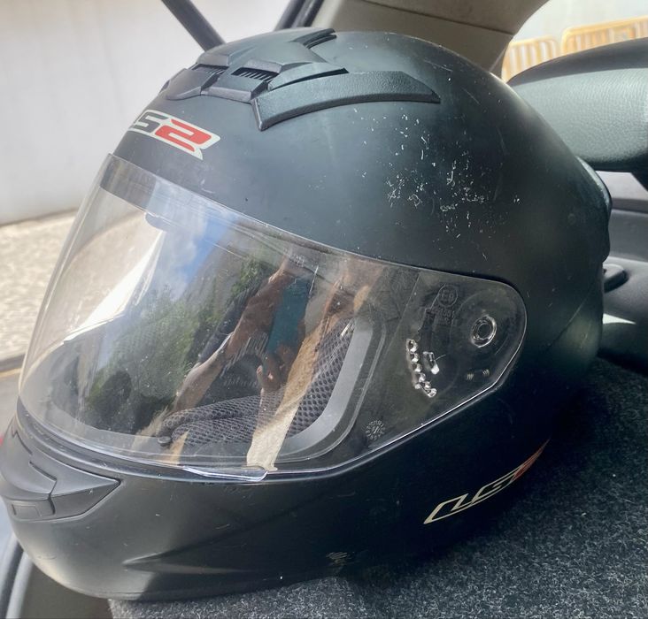 Capacete Ls2 para despachar