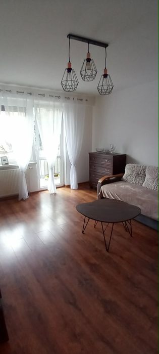 Kawalerka na wynajem  z balkonem i piwnicą