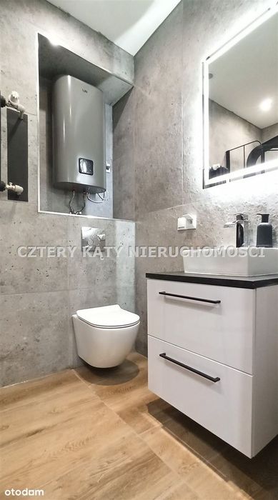 Duże M-3 z wyspą kuchenną