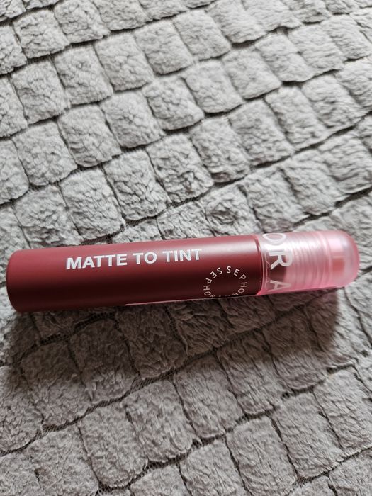 Matowa pomadka Sephora tint do ust