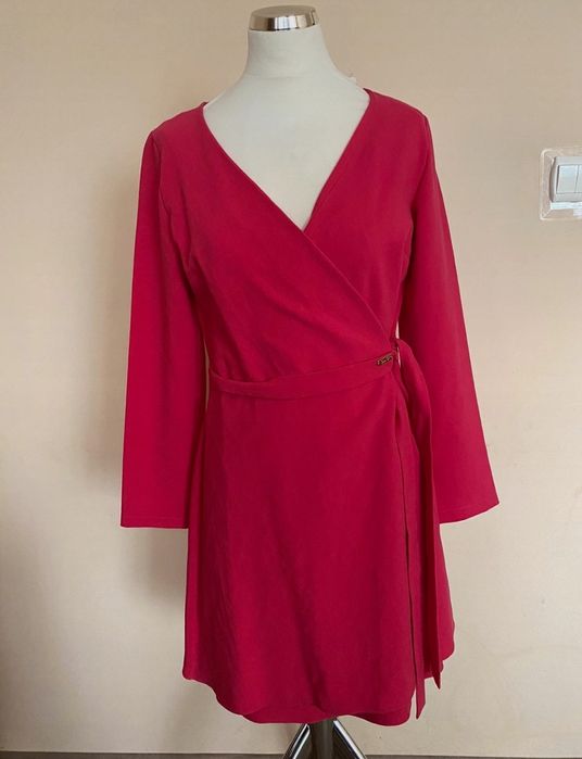 Śliczna sukienka damska