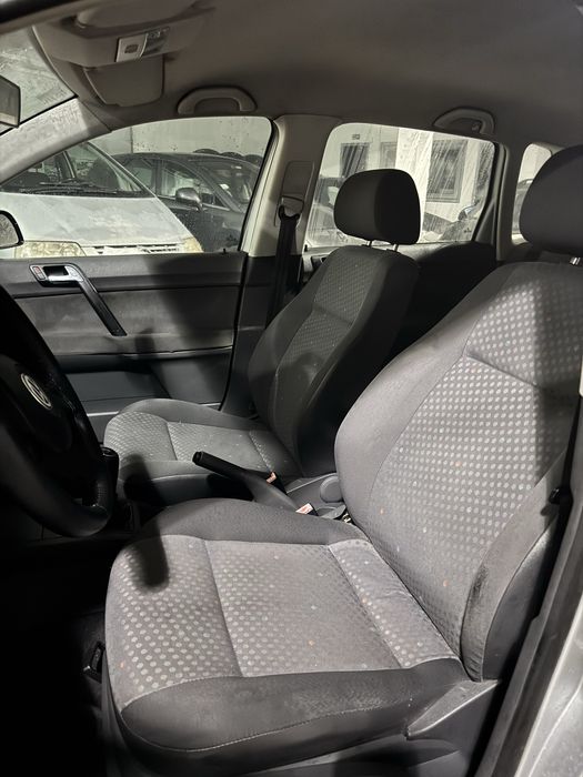 VW Polo 1.2i AR Condicionado ( Faz Fumo)