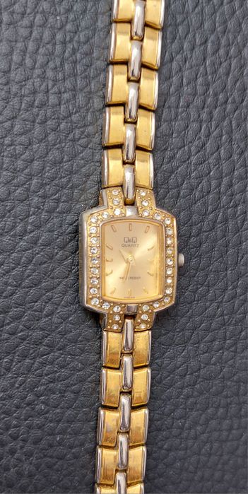 Zegarek damski Q&Q Quartz