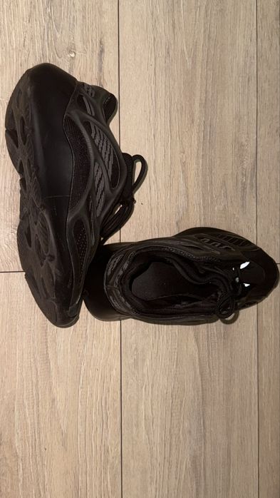 Кроссовки adidass