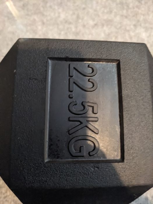 Hantle heksagonalne 2x22,5 kg nowe