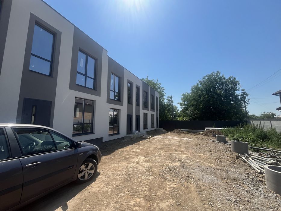 Продаж 2 поверхового Таунхауса 130кв..м Зарванці