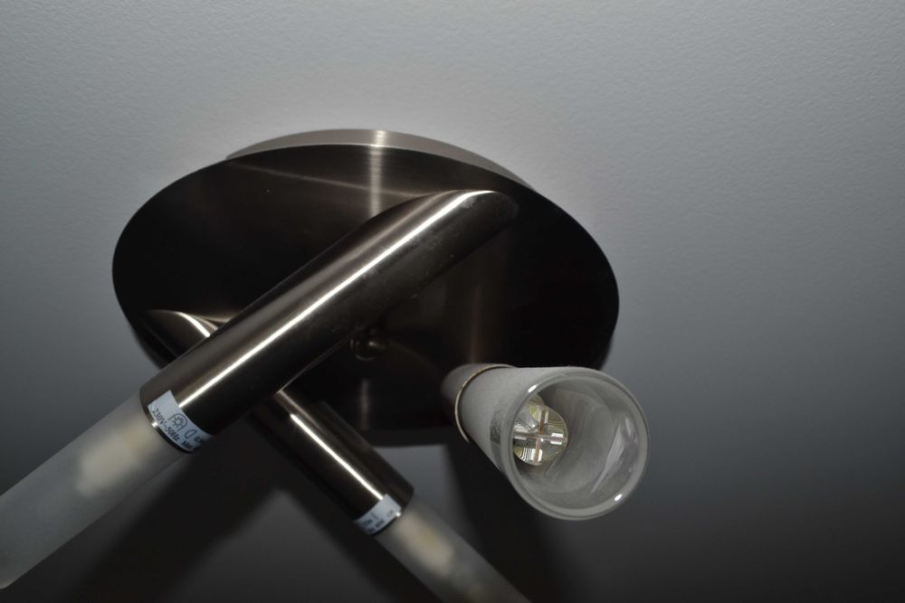Candeeiro Inox LED431589111890585601