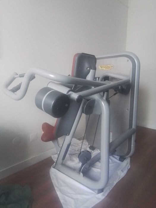 Shoulder Press Technogym