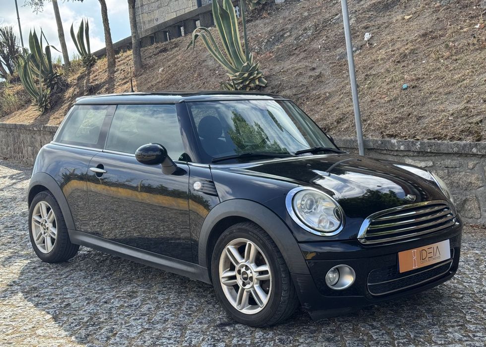 MINI 3 Doors64750403840641120