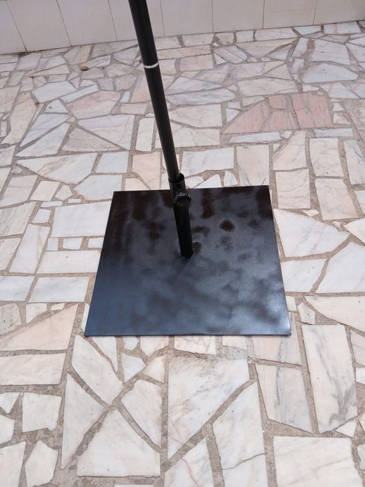 Base  Guarda-Sol / Sun Umbrella Support