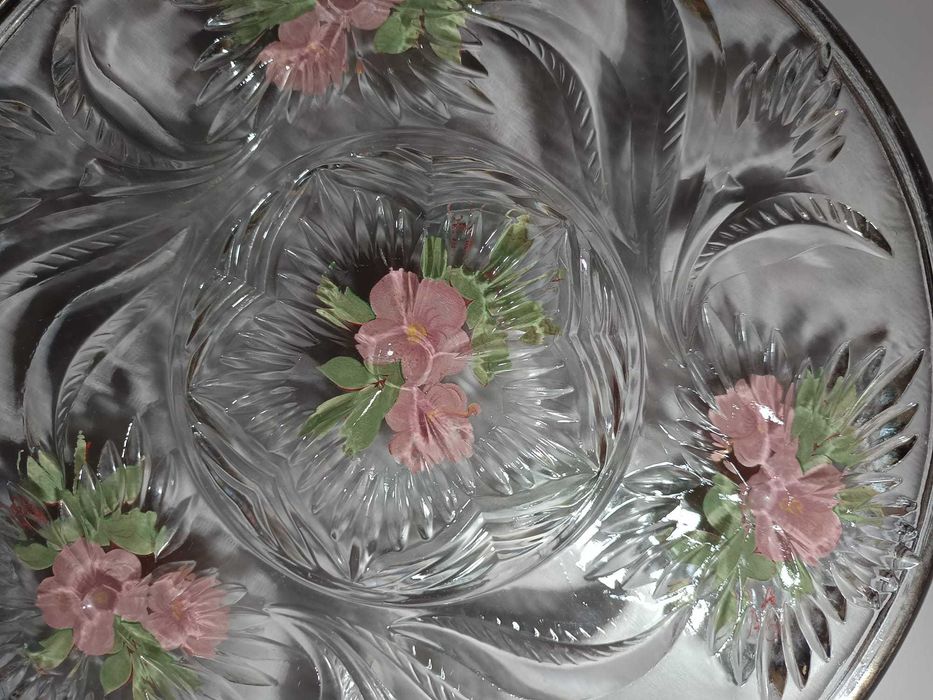 Prato Decorativo em Vidro Trabalhado – Pintura Floral Manual