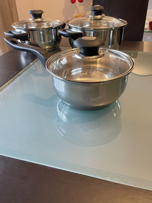 NUNCA USADO! Trem de Cozinha de 5 peças - todas as fontes de calor