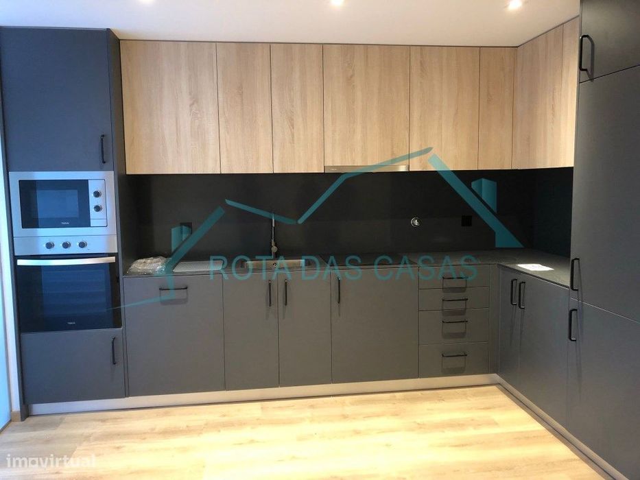 T1 kitchenette em Paranhos - H. São João - Pronto a habitar