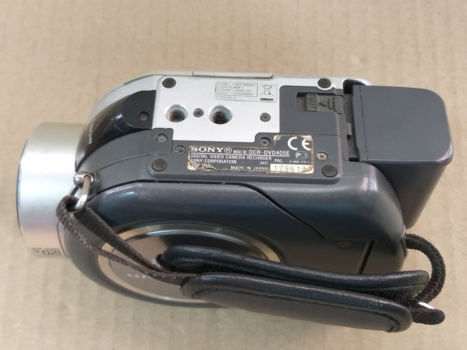 Видеокамера Sony DCR-DVD405E (JVC GZ-E15BE  (Sony )