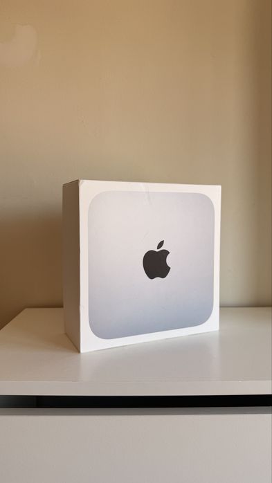 Mac mini Apple M1 - RAM: 8 GB - 256 GB SSD com Caixa e Fatura