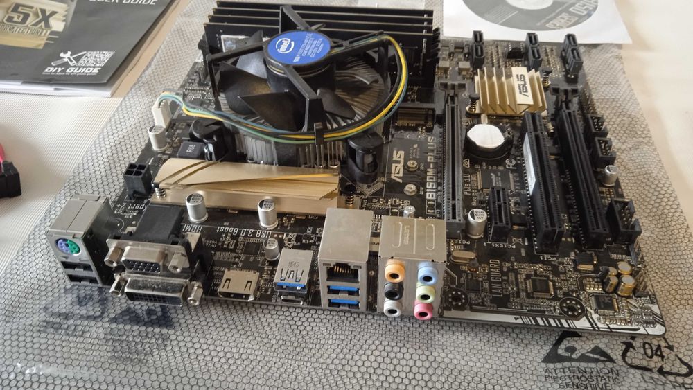 Система у зборі: ASUS-B150M-PLUS, i3-6100, DDR4-2400 16Gb.