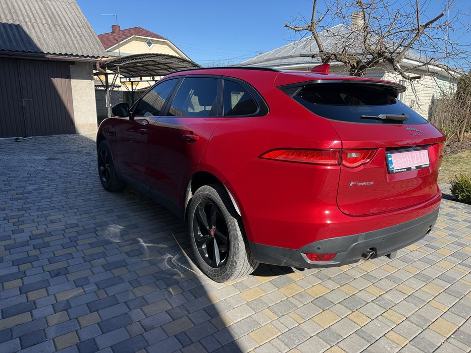 Продам Jaguar F-Pace 2019