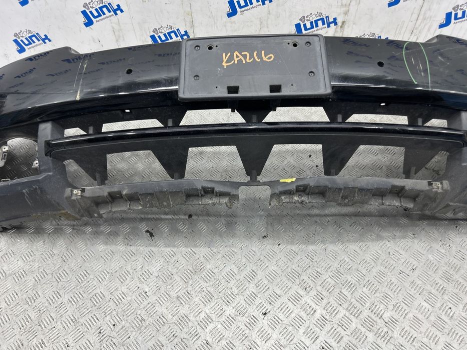 Бампер передний LR017329 для Land Rover Range Rover III L322 2002-2012