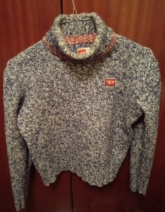 Camisola da marca Diesel
