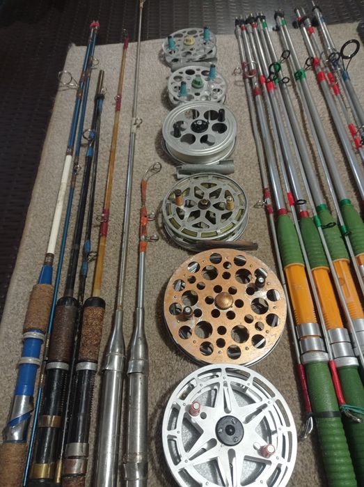Спиннинги , катушки времён  СССР.