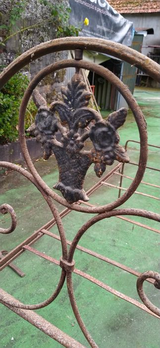 Camas de ferro maciço