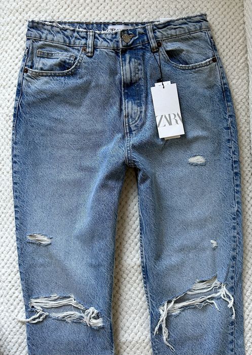 Zara jeansy Classic Mom Fit z dziurami r.40