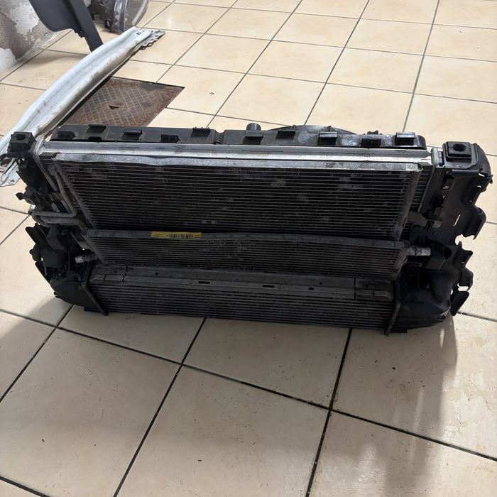 Conjunto radiador para volvo v60 hibrida