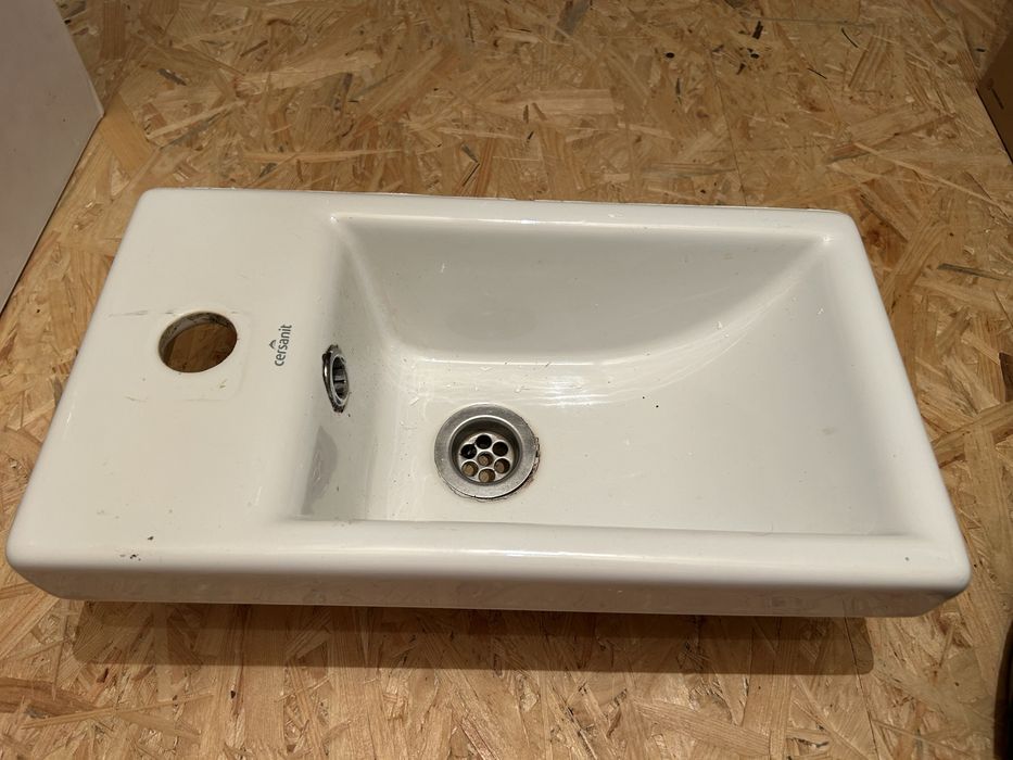 Zlew łazienkowy Cersanit