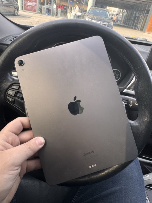 Продам ipad air 5 -ого покоління