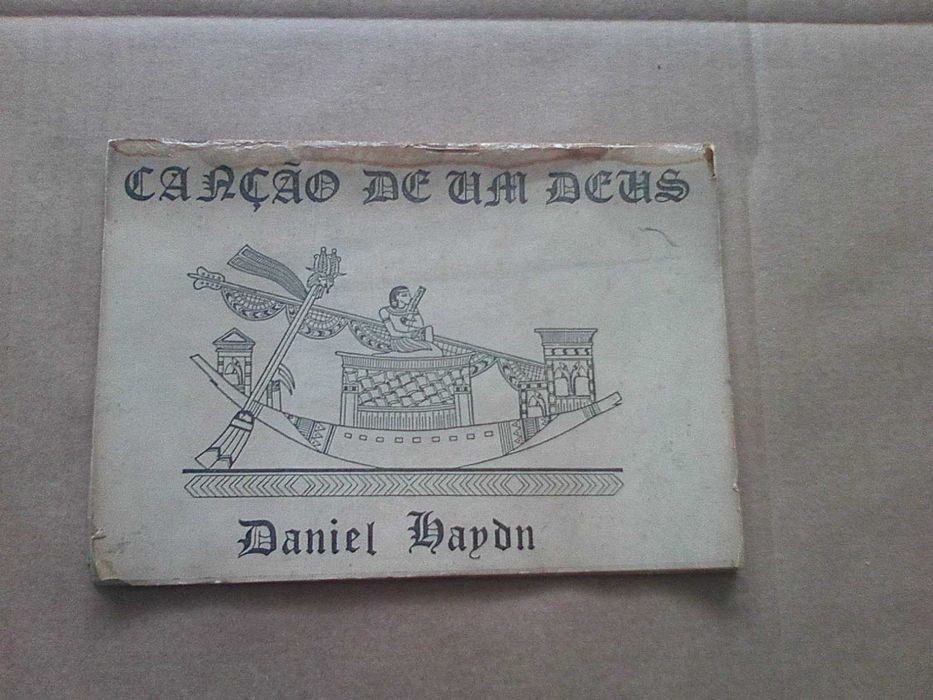 Canção de um Deus