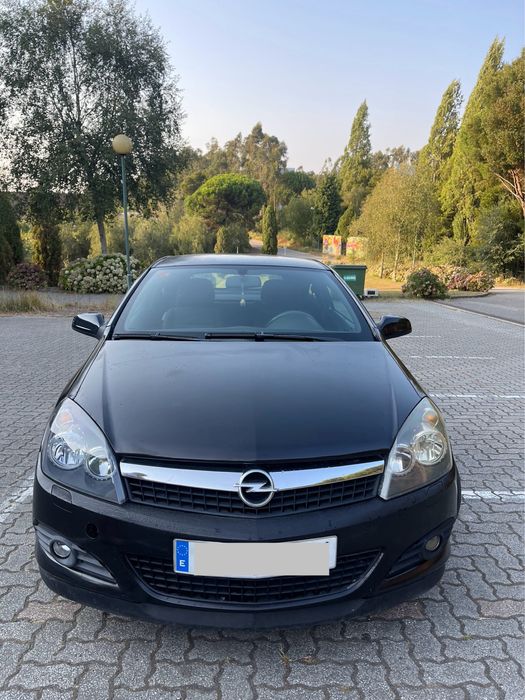 Opel Astra H GTC 1.9