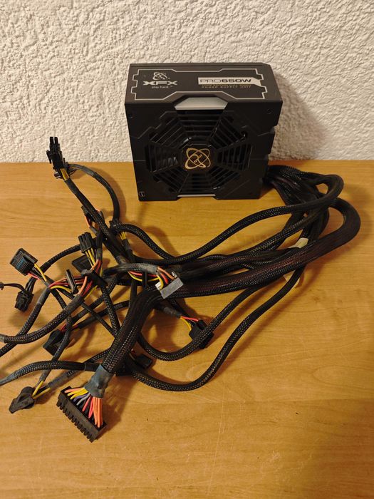 Блок живлення 600W Cooler Master, Corsair, XFX