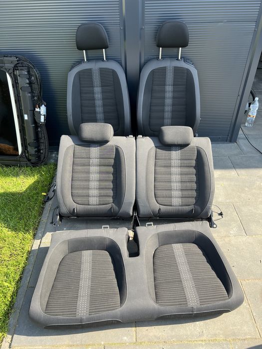 Fotele Vw beetle 5c komplet