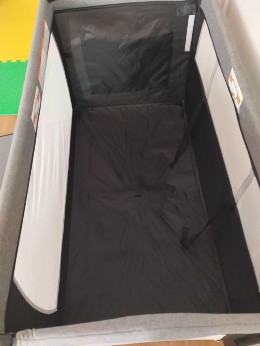 Berço para bebés 5 em 1 ajustável, convertível e dobrável, Preto