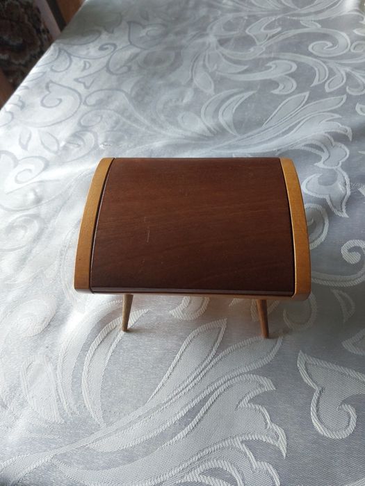 Papierośnica vintage szkatułka patyczak